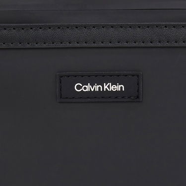  Calvin Klein Erkek Siyah Çanta