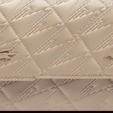  Lacoste Maheki Kadın Monogram Deri Bej Omuz Çantası