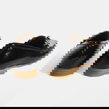  Siyah Kadın Metal Aksesuarlı Slip-On Rugan Loafer