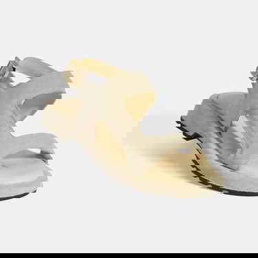  Kadın Bej Süet Tokalı Sandalet
