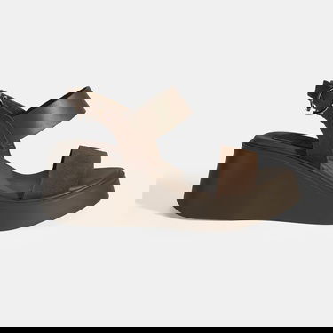  Kadın Kahve Ayarlanabilir Tokalı Deri Detaylı Dolgu Topuklu Süet Sandalet