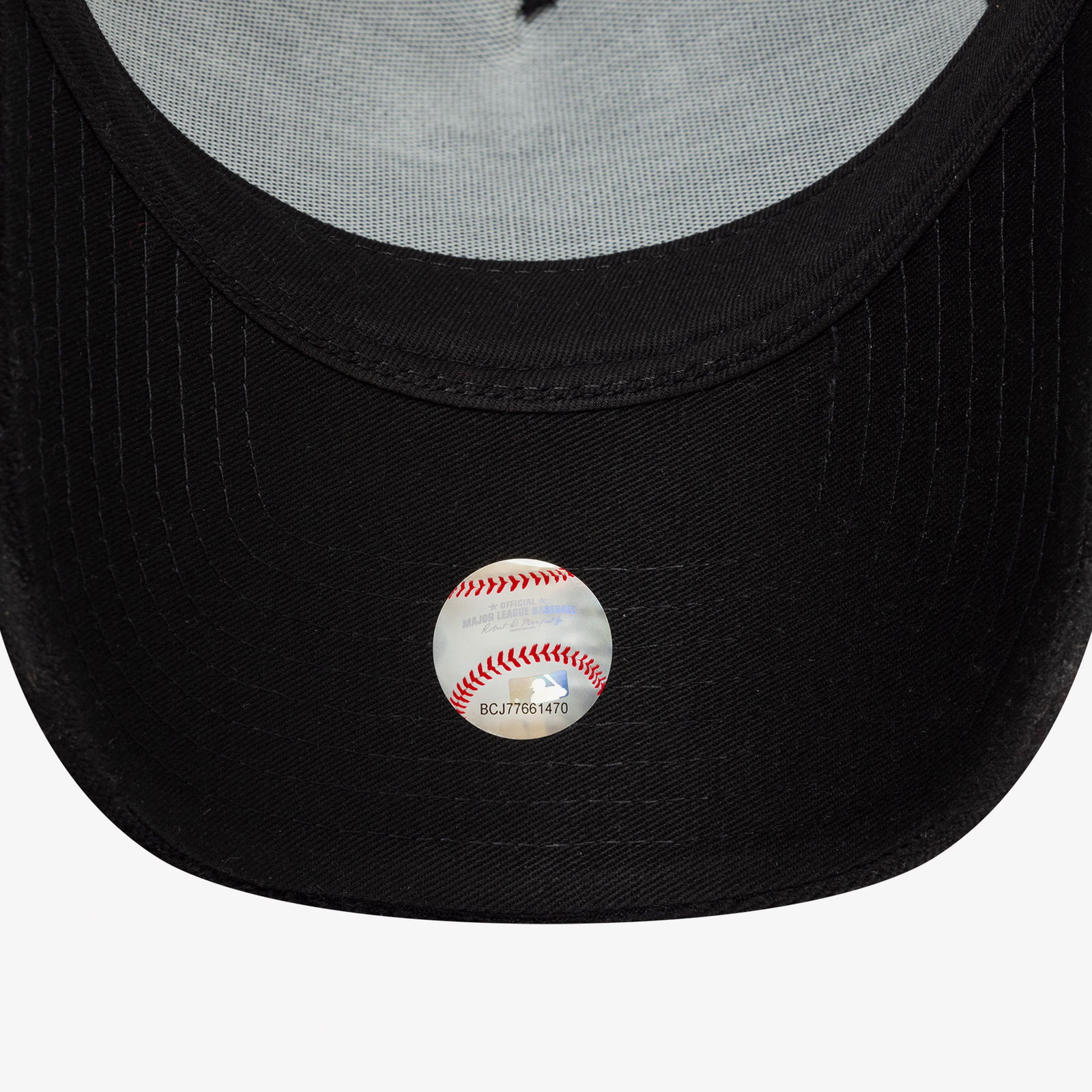 New Era 9Forty New York Yankees Velour Kadın Siyah Şapka