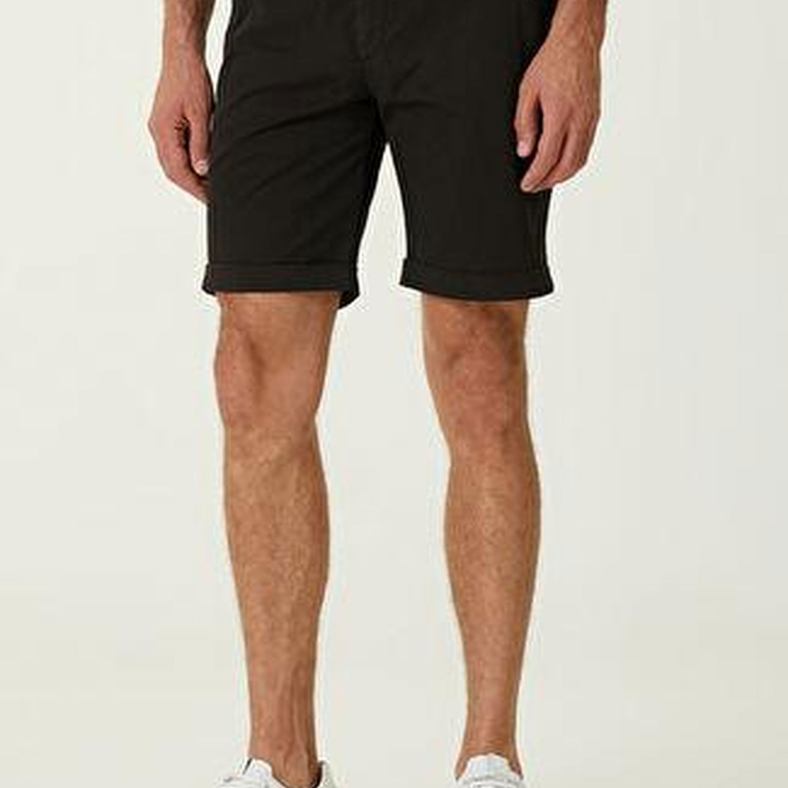 Slim Fit Siyah Twill Şort
