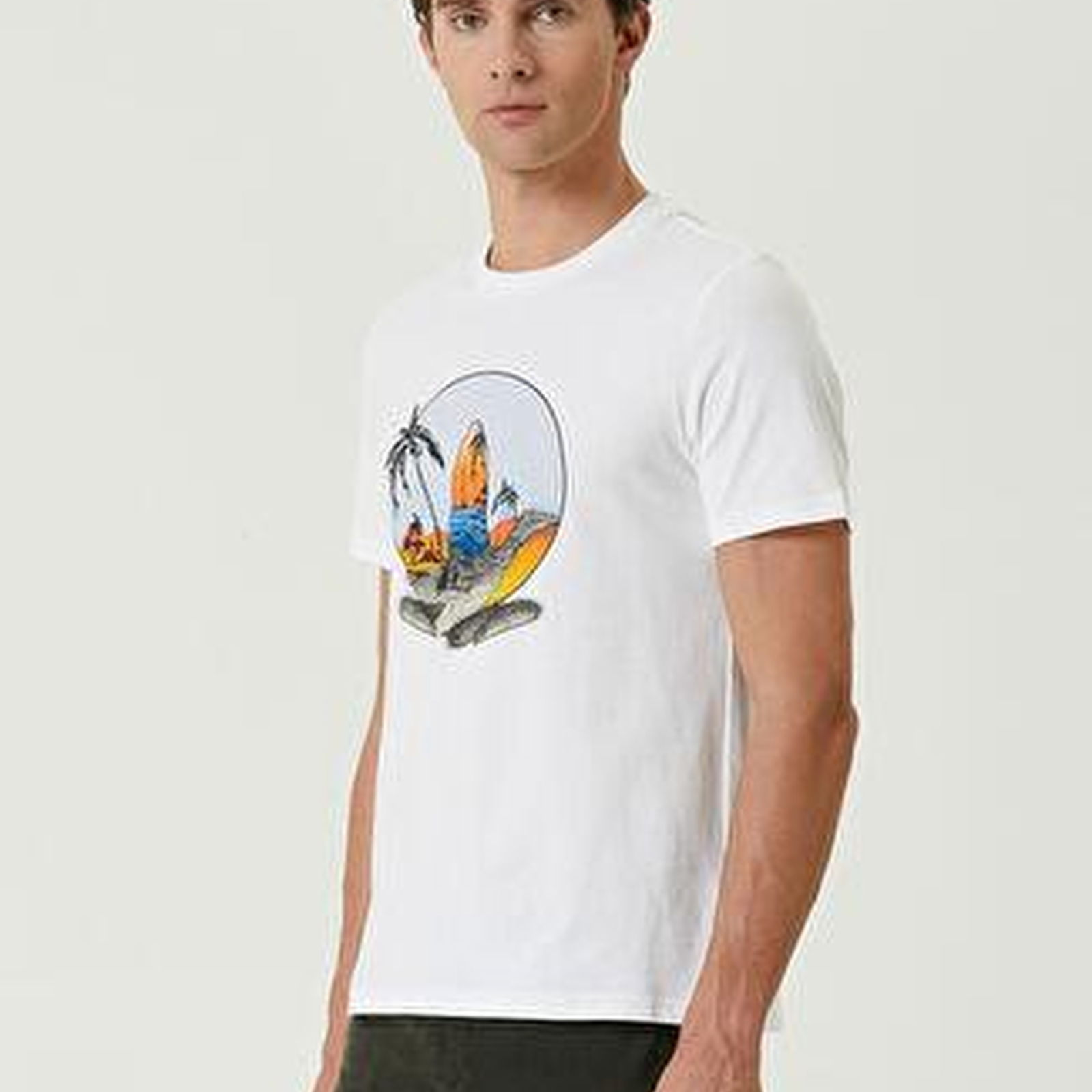 Beyaz Logo Baskılı T-shirt