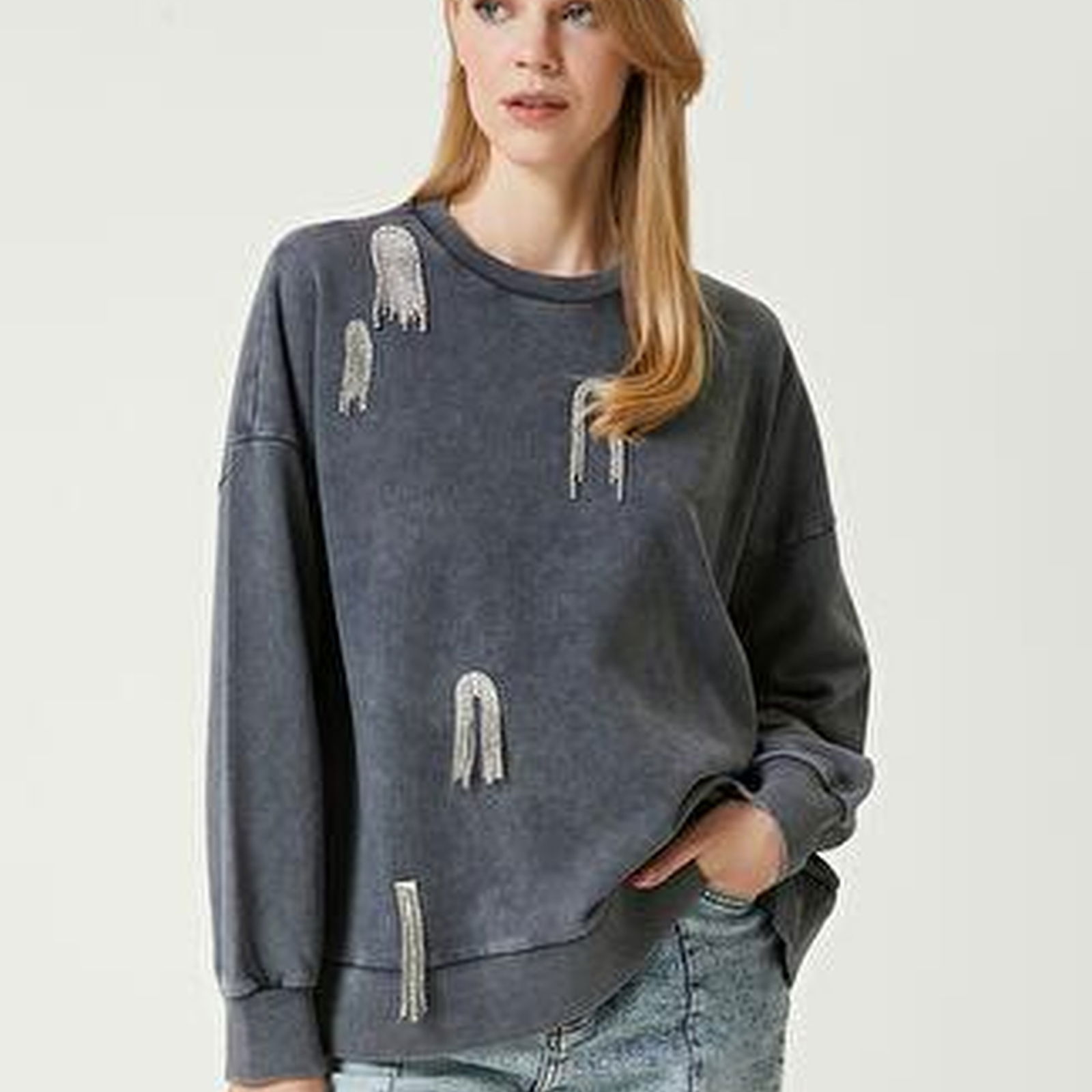 Antrasit Taş Detaylı Sweatshirt