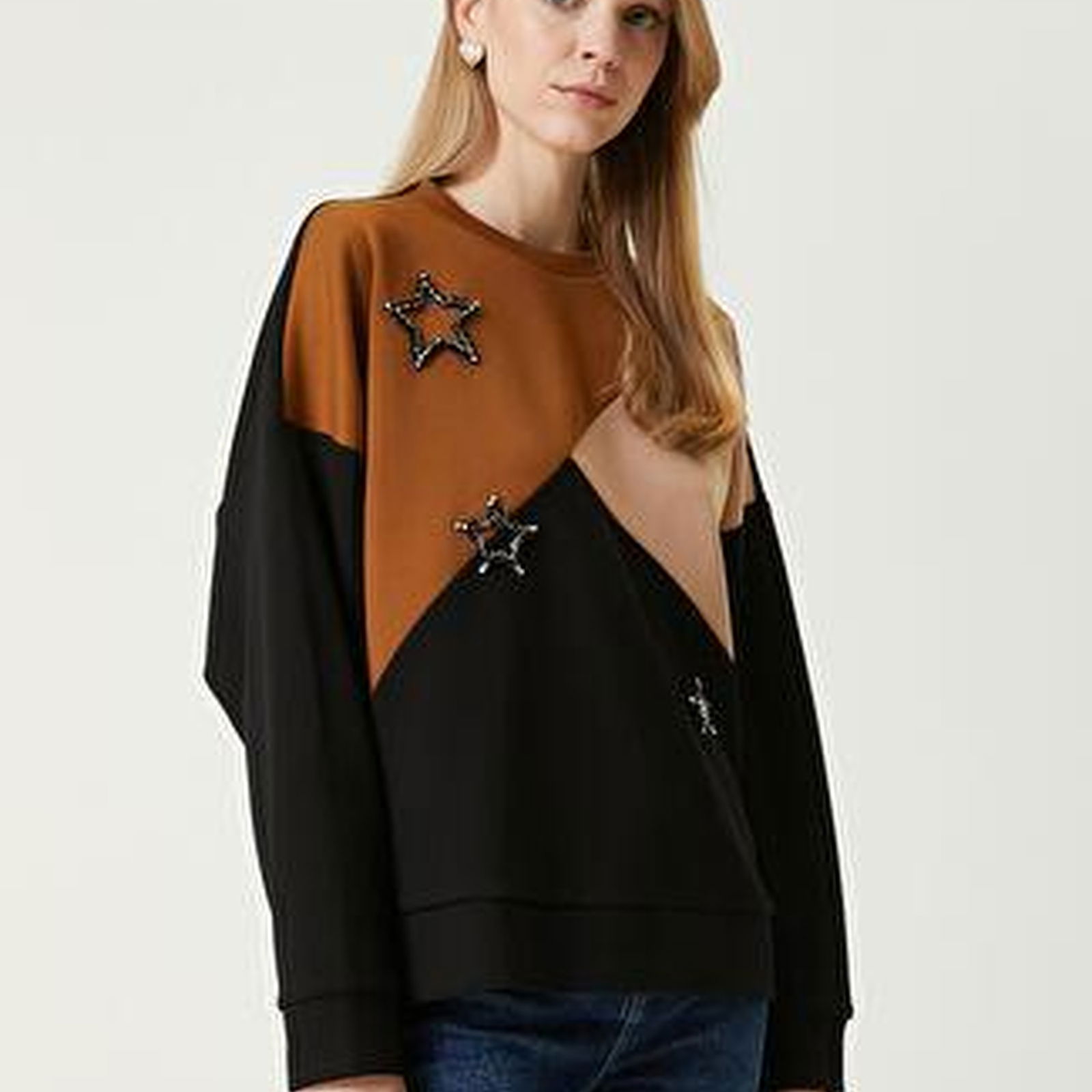 Colorblock Yıldız İşlemeli Sweatshirt