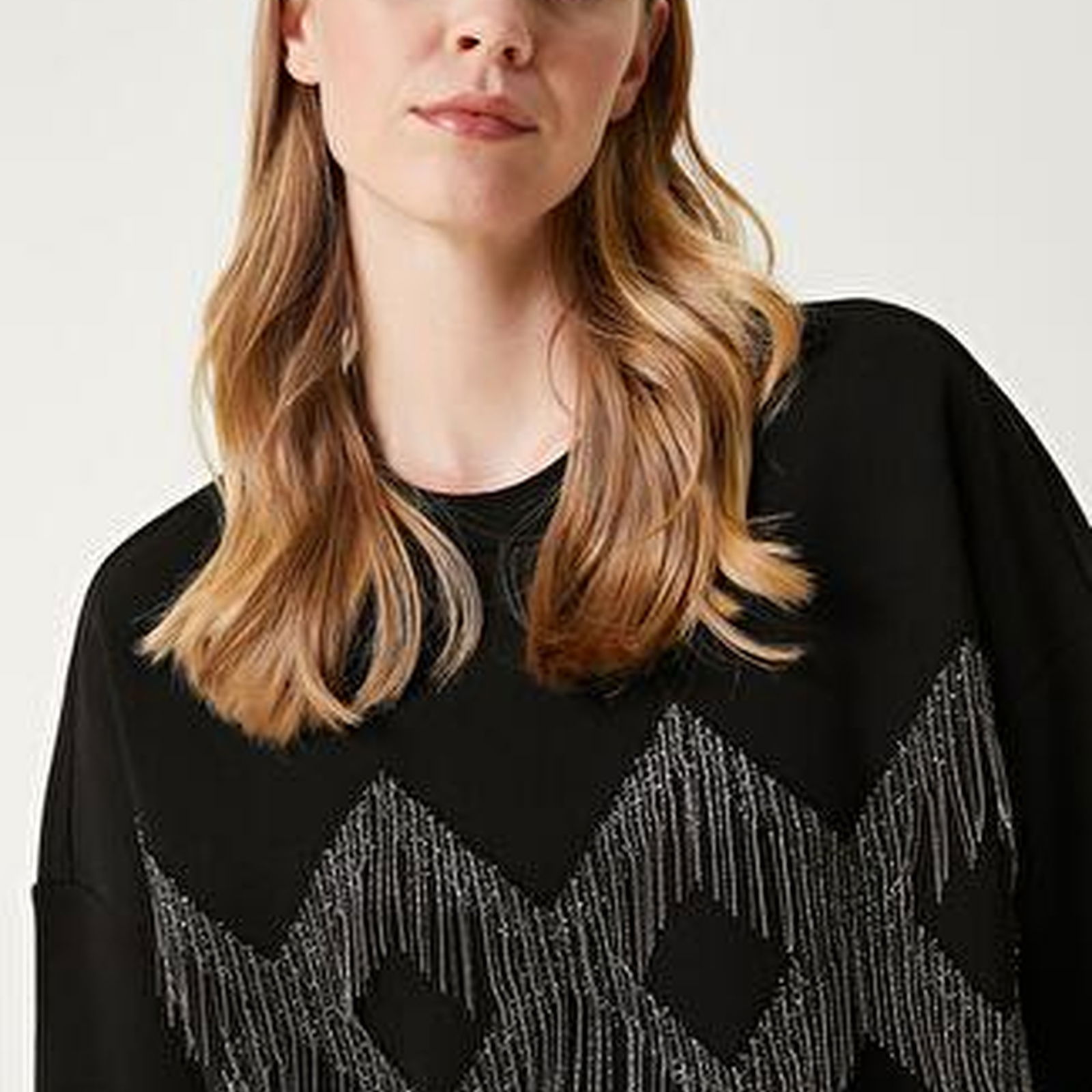 Siyah Zincir Detaylı Sweatshirt