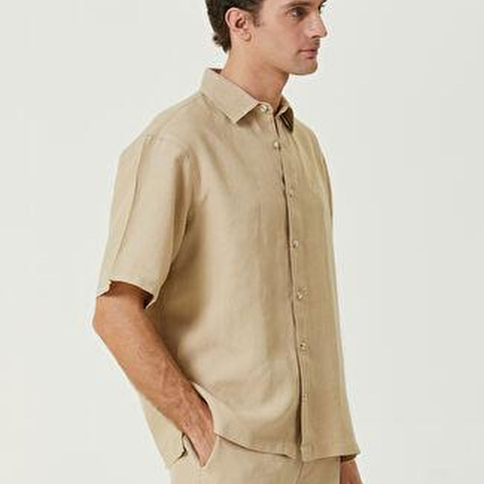 Comfort Fit Bej Kısa Kollu Keten Gömlek