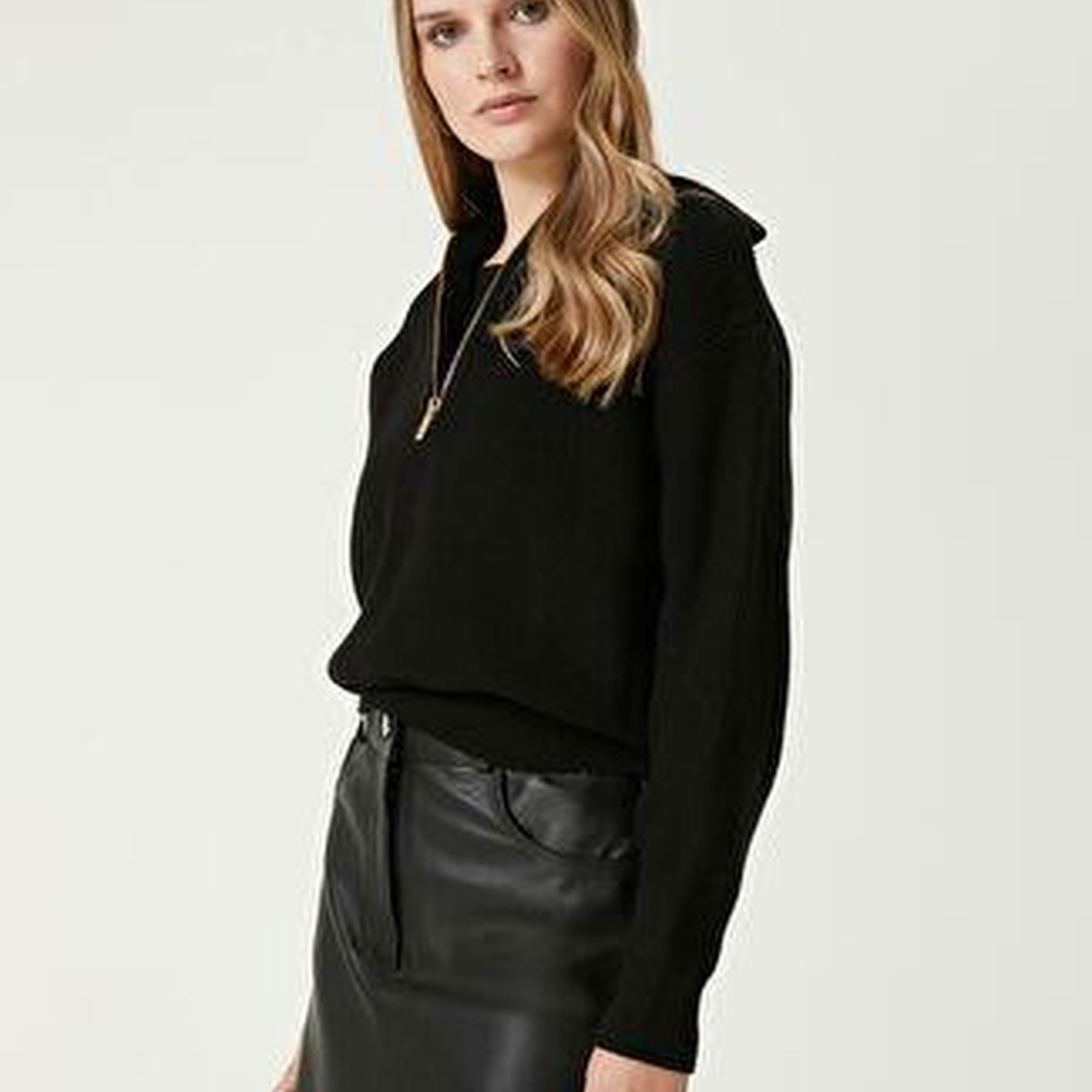 Siyah Ribli Crop Kazak