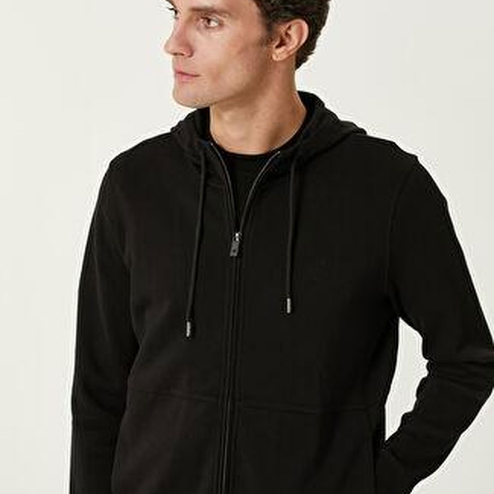 Siyah Kapüşonlu Sweatshirt