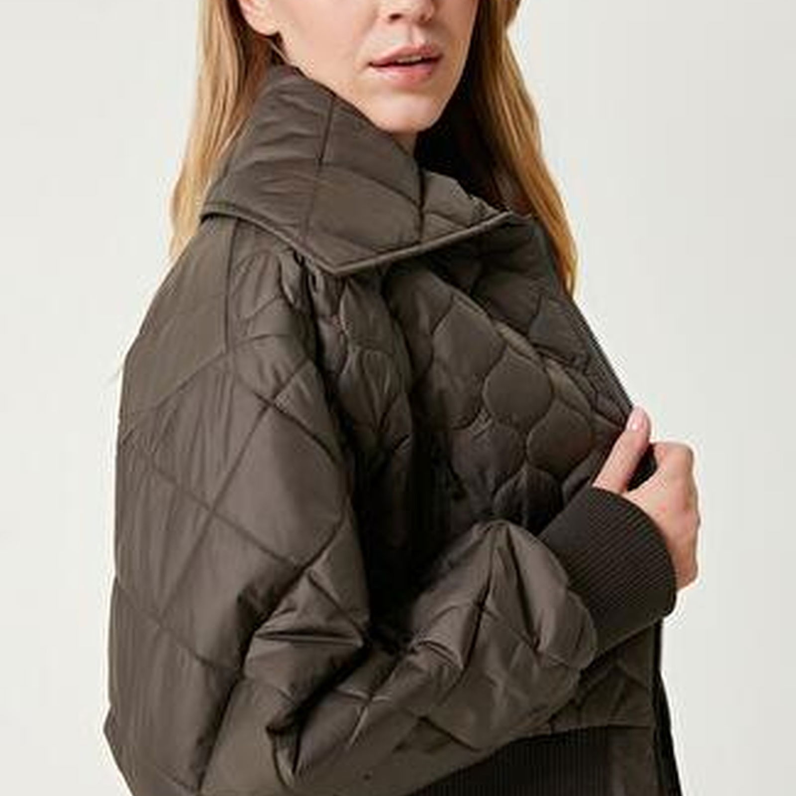 Beymen Club Kadin Haki Crop Bomber Mont