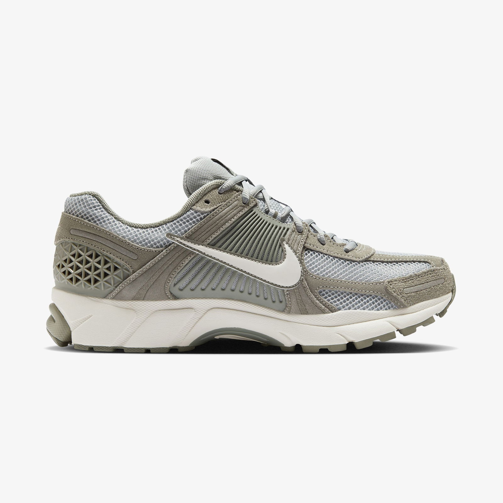 Nike Zoom Vomero 5 Erkek Gri Spor Ayakkabı