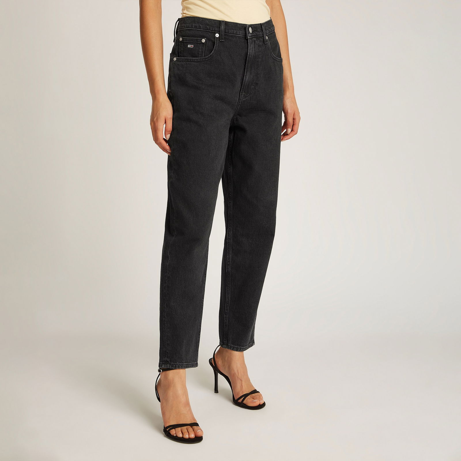 Tommy Jeans Mom Uh Tpr Ai4181 Kadın Lacivert Jean