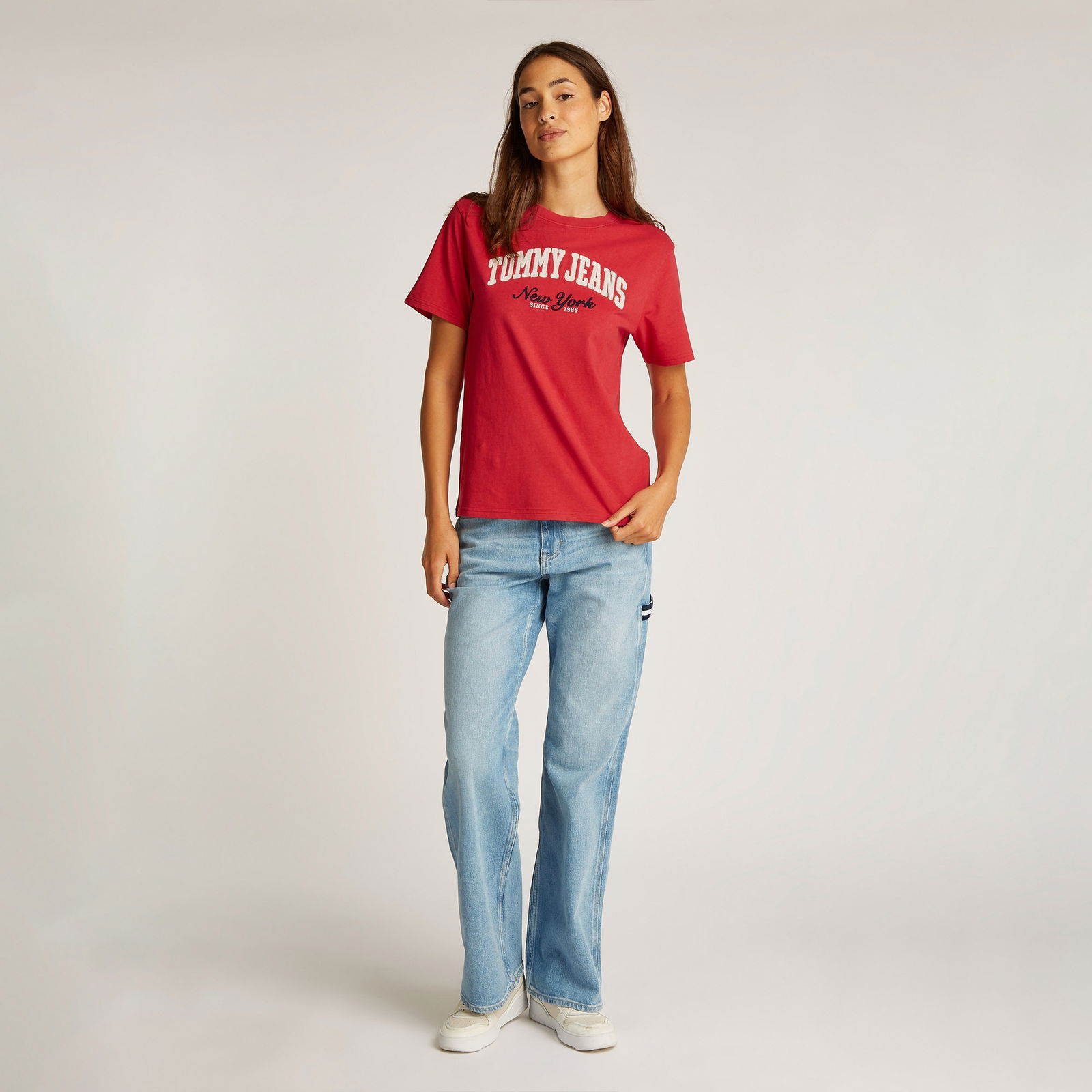 Tommy Jeans Rlx Gmd Varsity Kadın Kırmızı T-Shirt