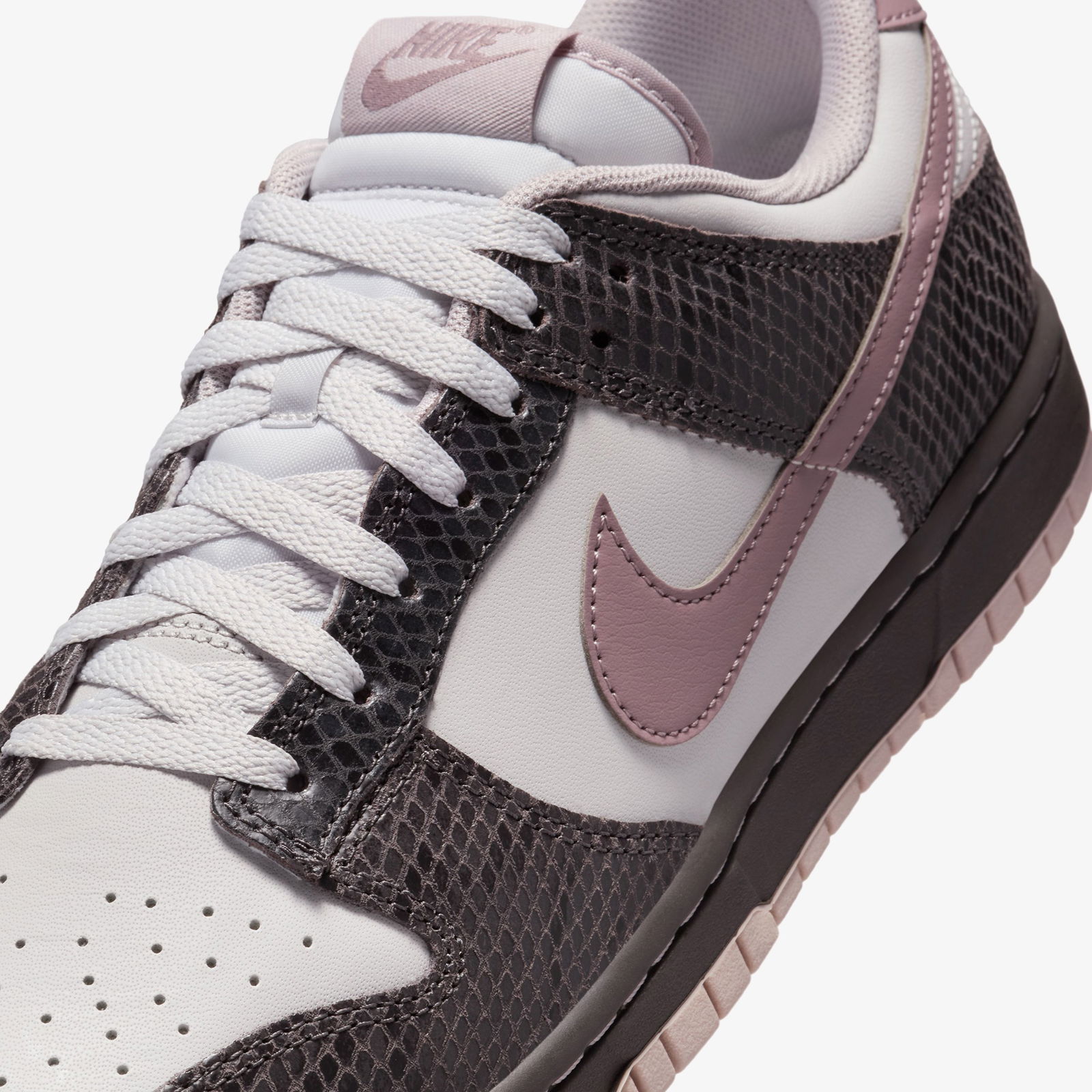 Nike Dunk Low SE Erkek Kahverengi Spor Ayakkabı