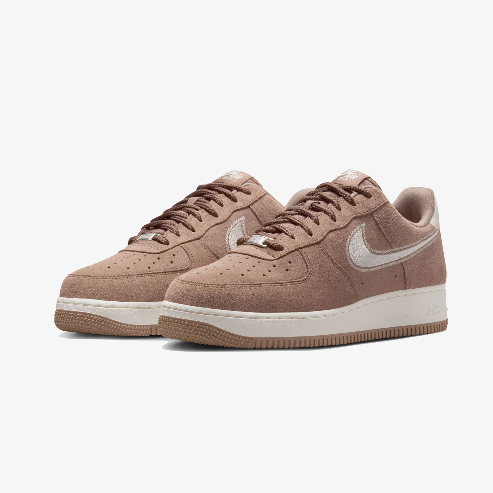 Nike Air Force 1 '07 LV8 Erkek Kahverengi Spor Ayakkabı