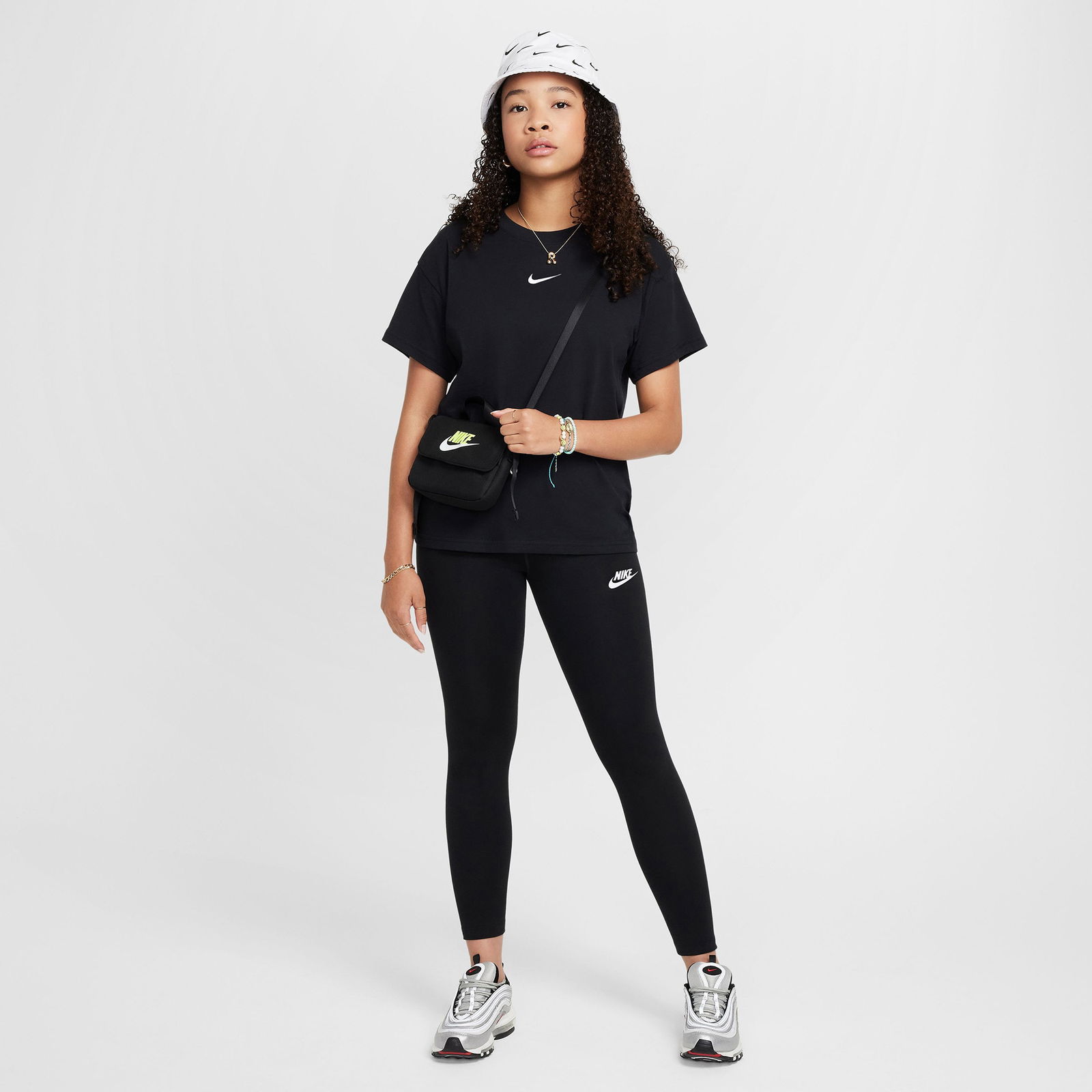 Nike Sportswear Classics Çocuk Siyah Tayt