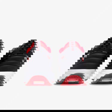  Jordan Max Aura 6 Erkek Siyah Spor Ayakkabı