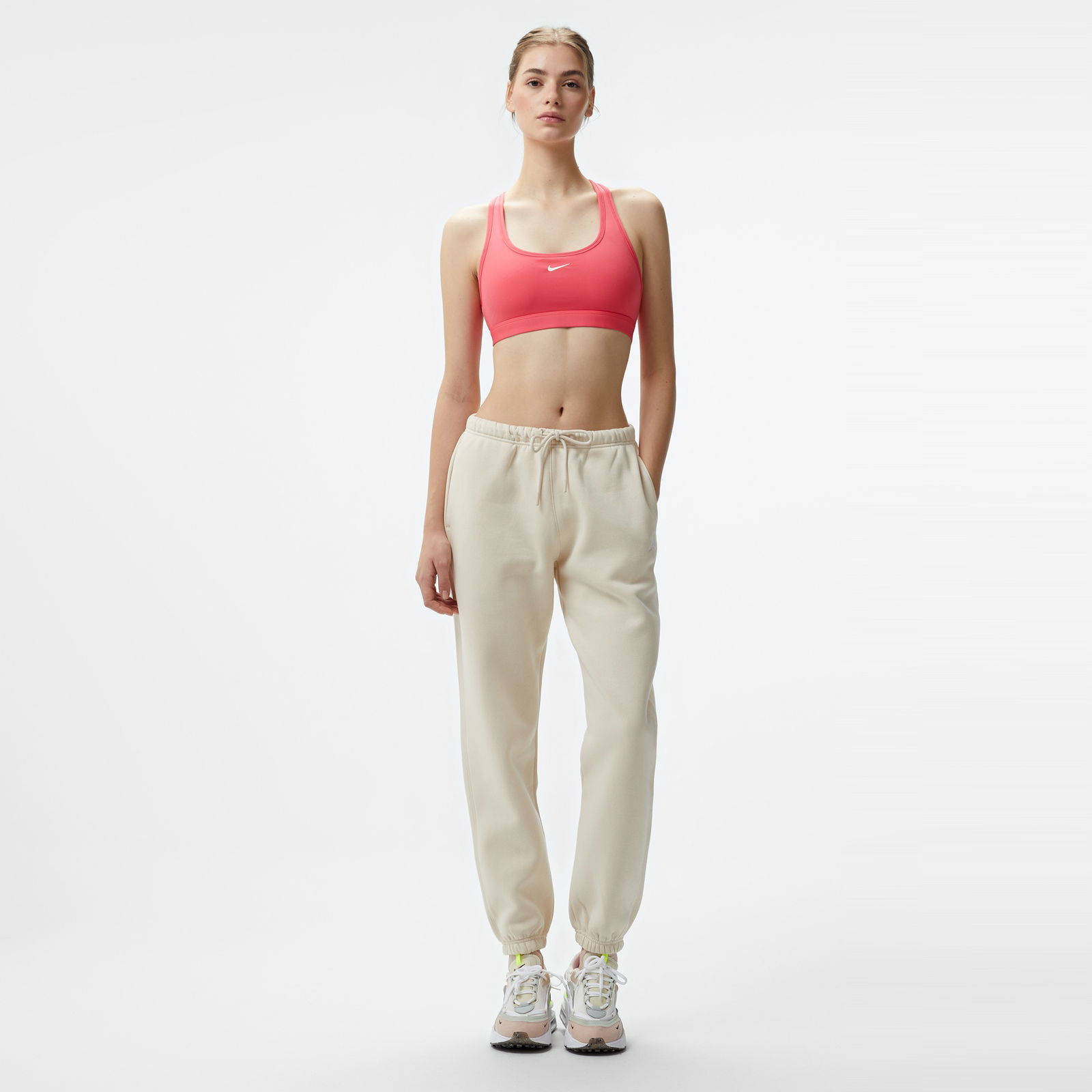 Nike Swoosh Light Support Kadın Pembe Bra