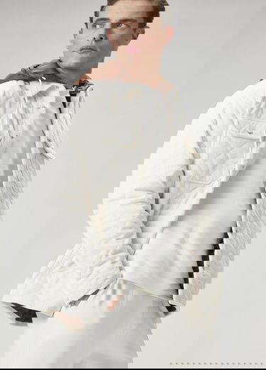  Beymen Club Erkek Kırık Beyaz Kapüşonlu Kapitoneli Kadife Dış Gömlek