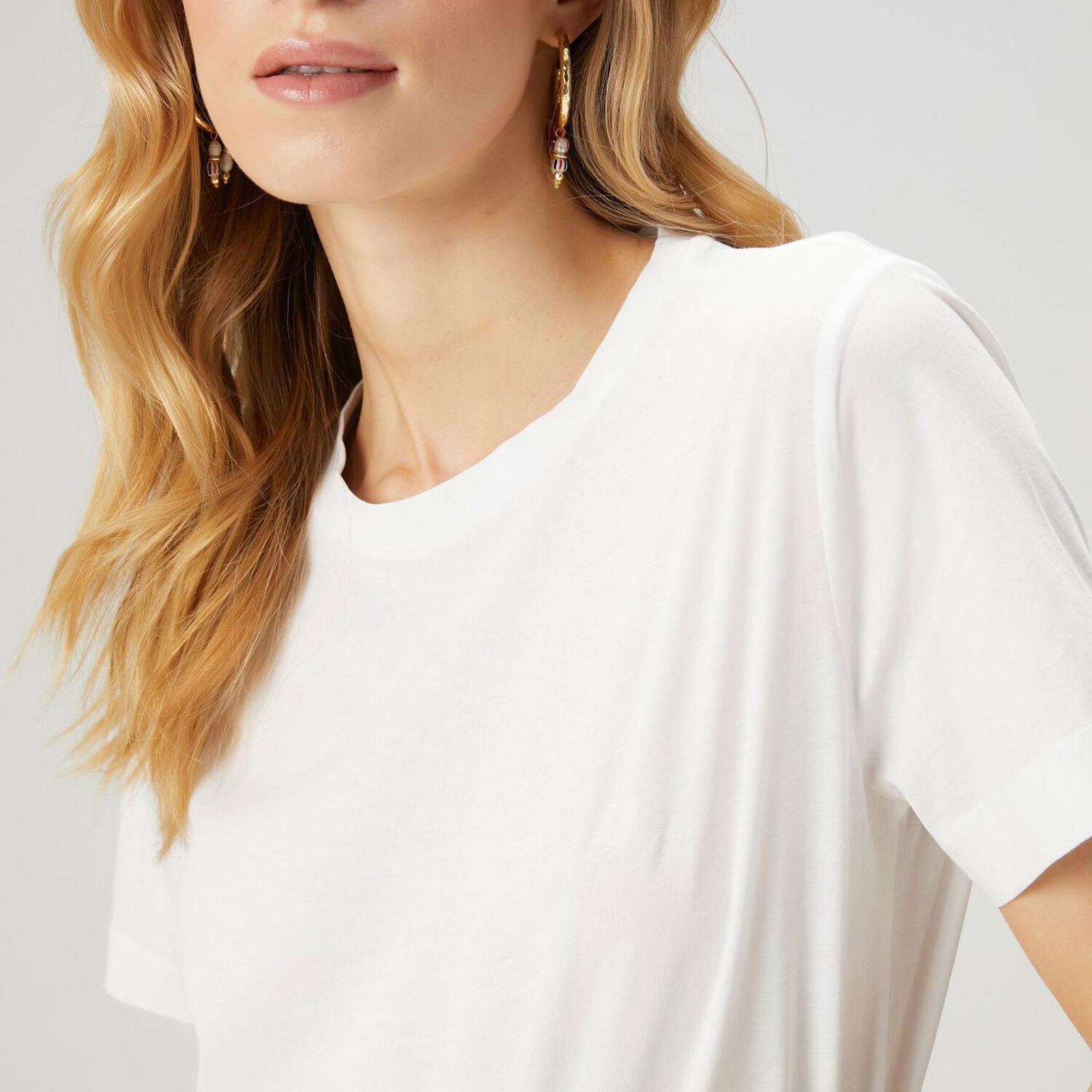 Beymen Club Kadin Kırık Beyaz Logo Detaylı Basic T-shirt