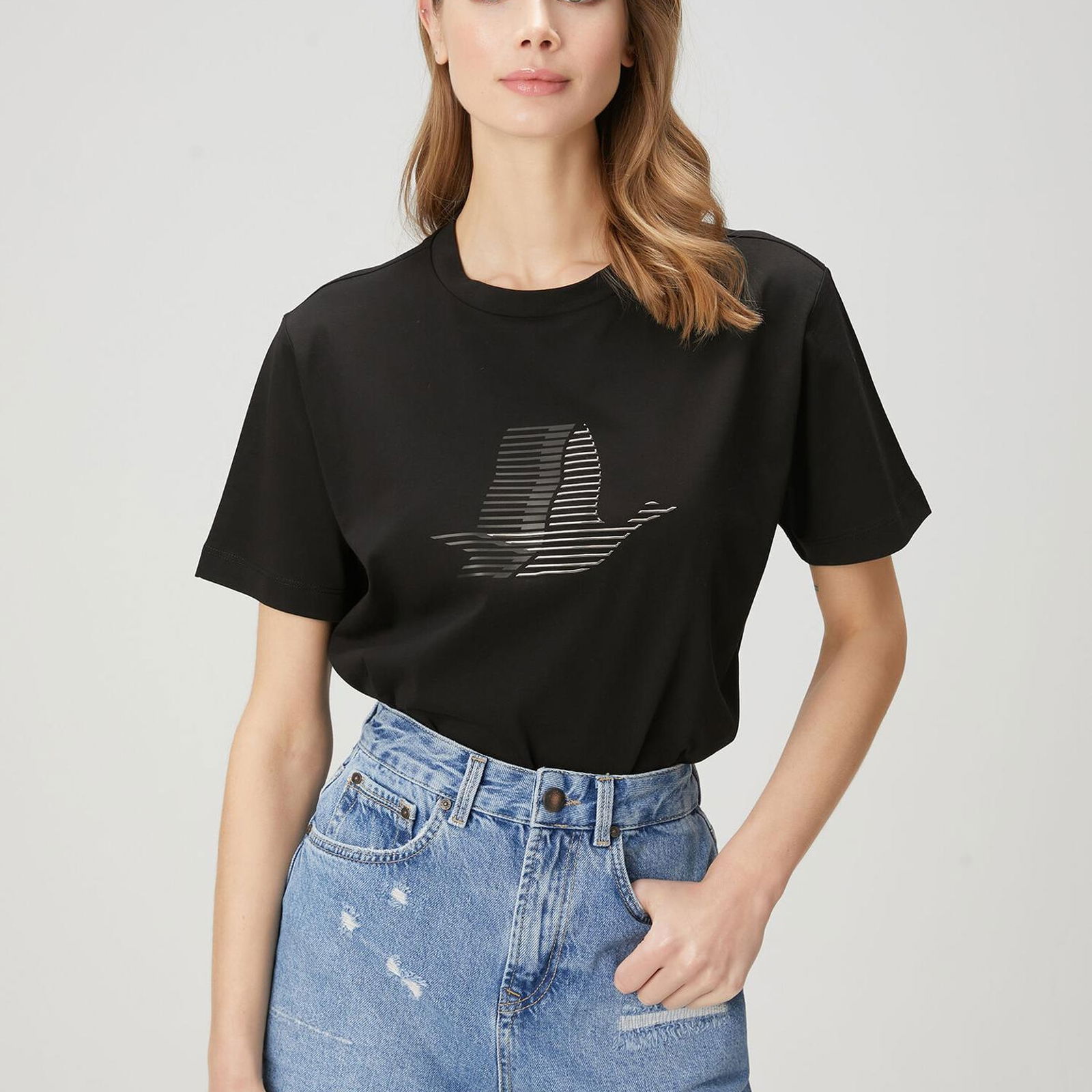 Beymen Club Kadin Siyah Çizgi Efektli Kaz Logolu T-shirt