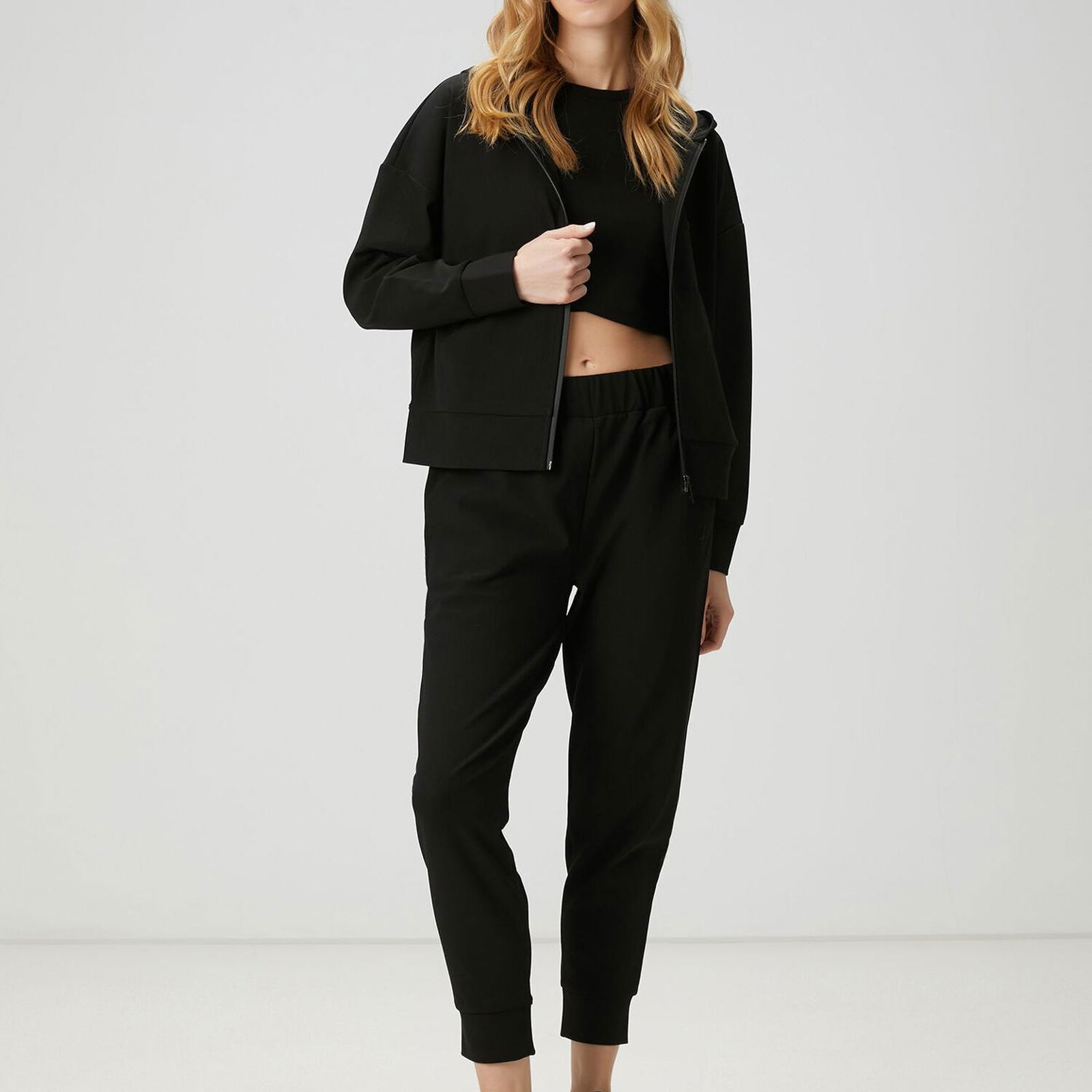 Beymen Club Kadin Siyah Kapüşonlu Fermuarlı Sweatshirt
