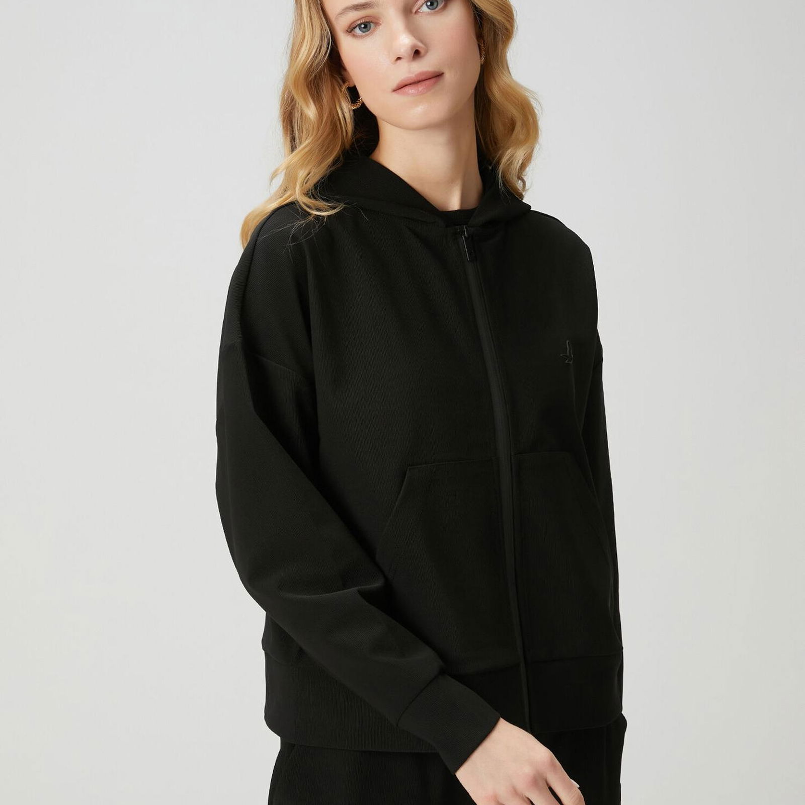 Beymen Club Kadin Siyah Kapüşonlu Fermuarlı Sweatshirt