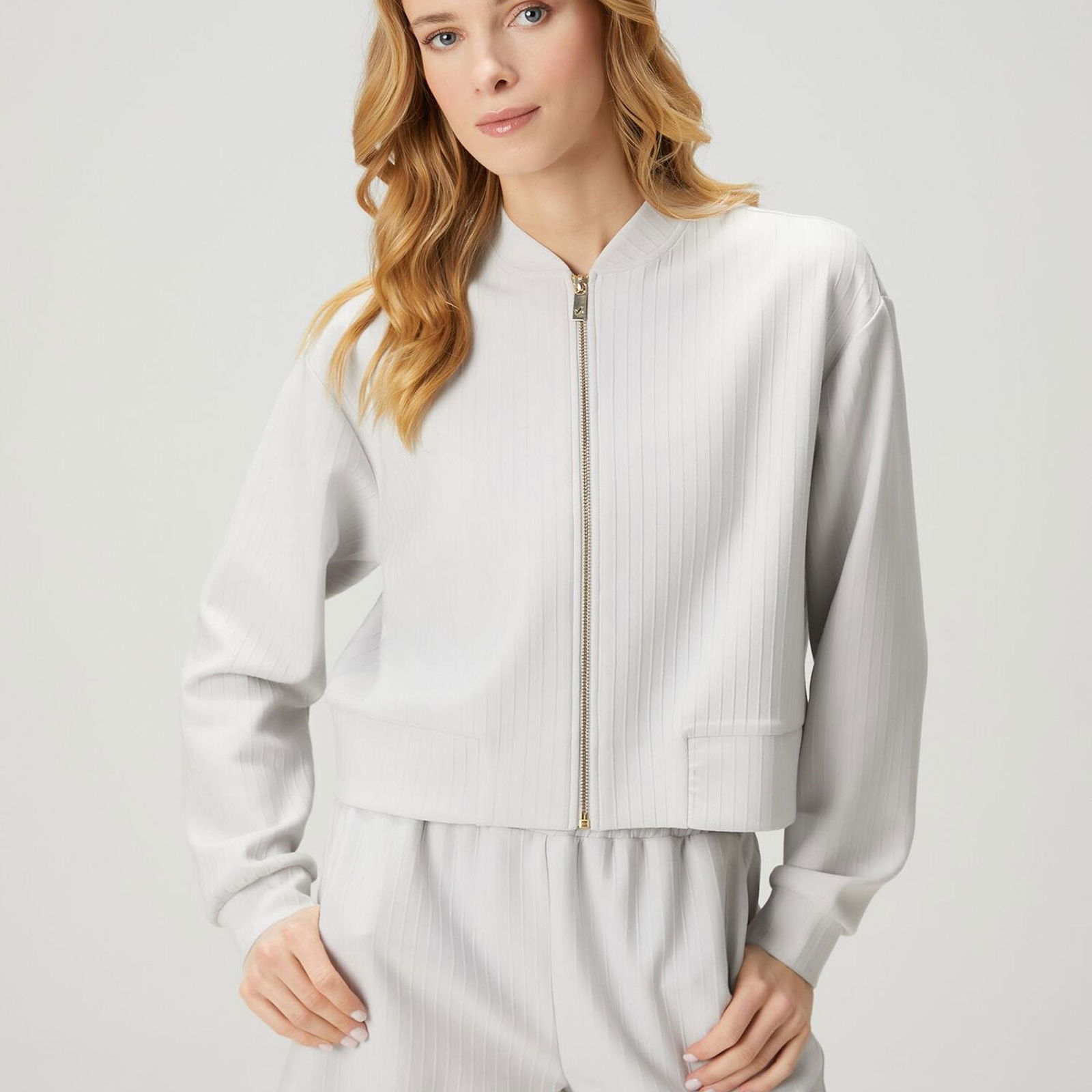 Beymen Club Kadin Açık Gri Çizgi Dokulu Bomber Form Sweatshirt