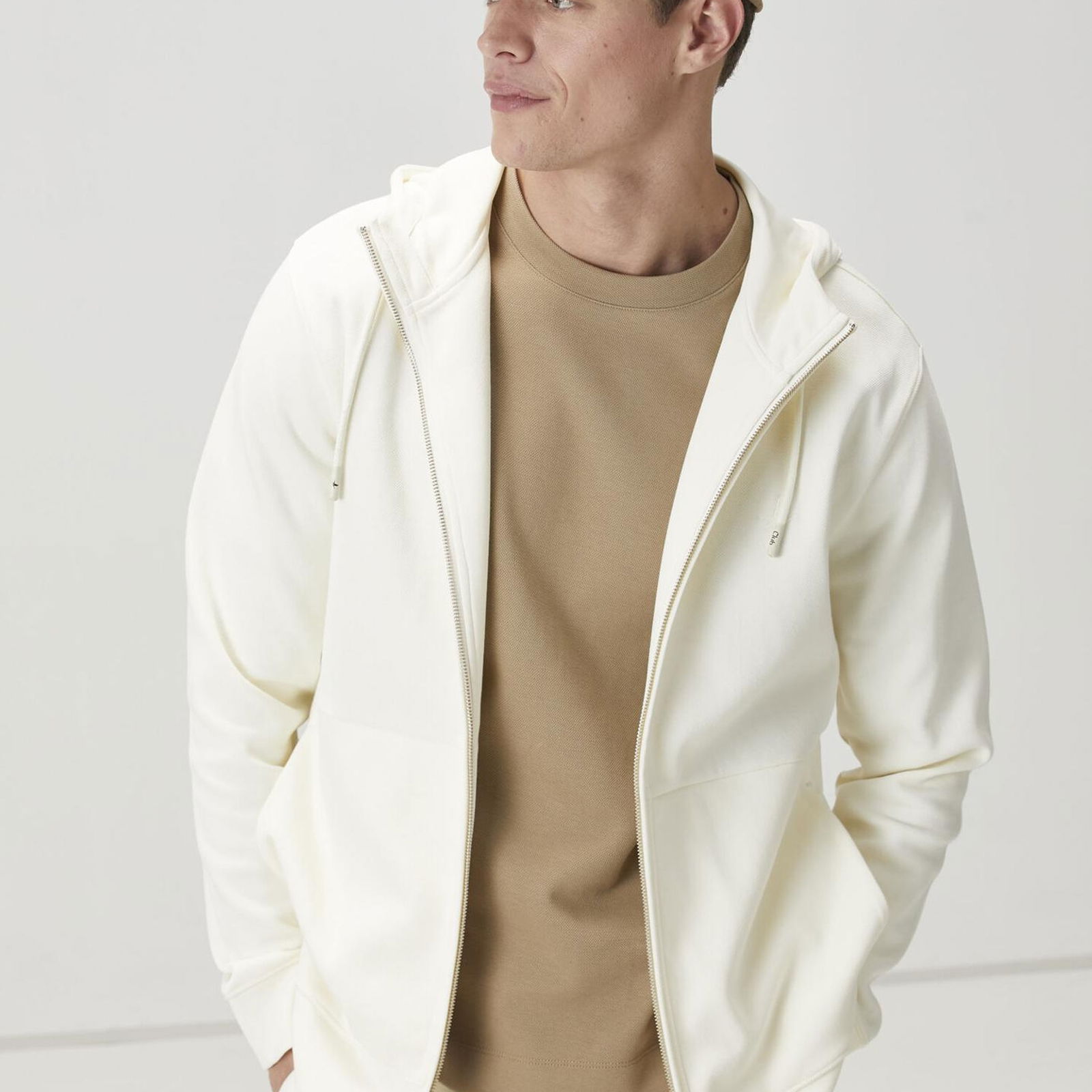 Beymen Club Erkek Vizon Logo Nakışlı Basic T-shirt
