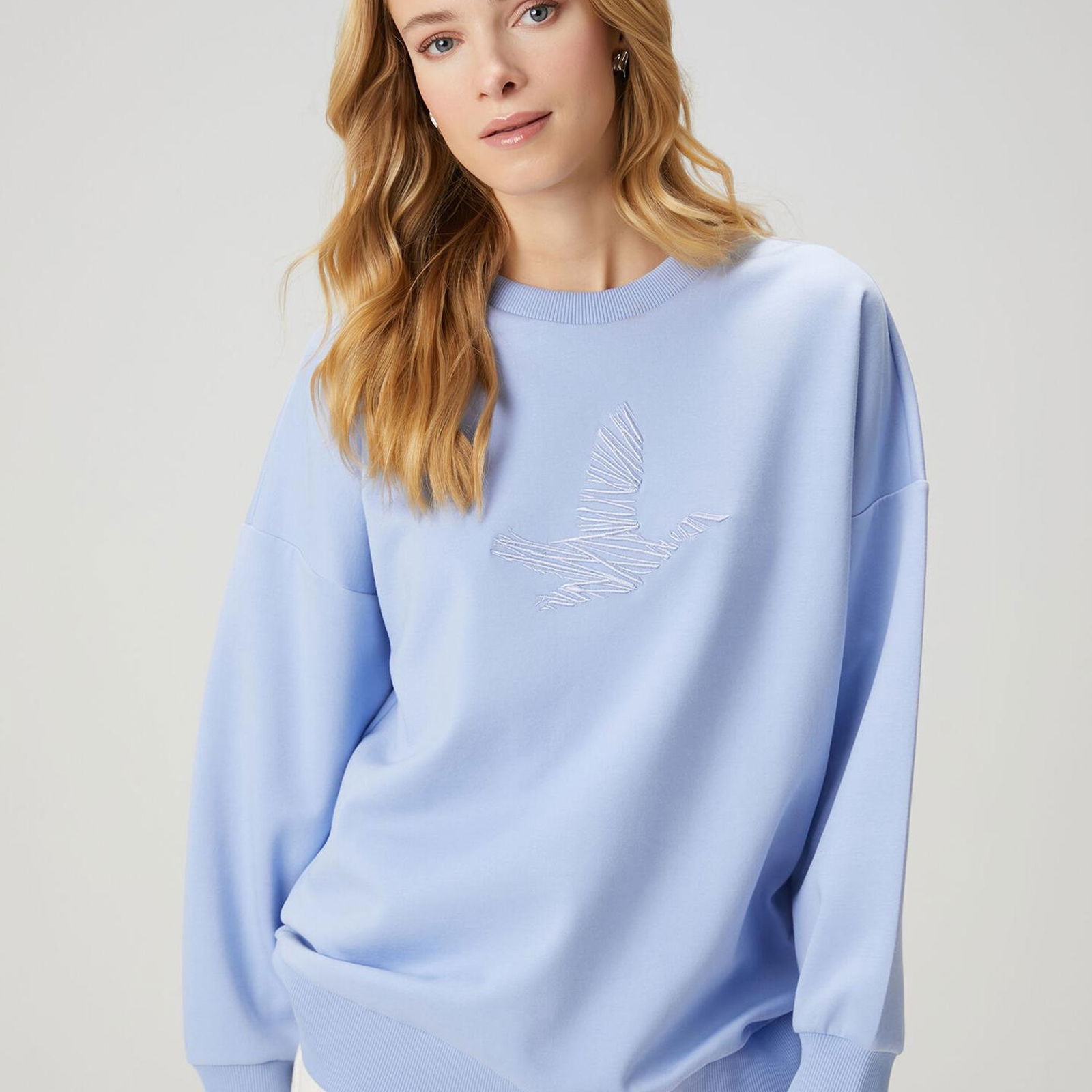 Beymen Club Kadin Oversize Mavi Logo Nakışlı Sweatshirt