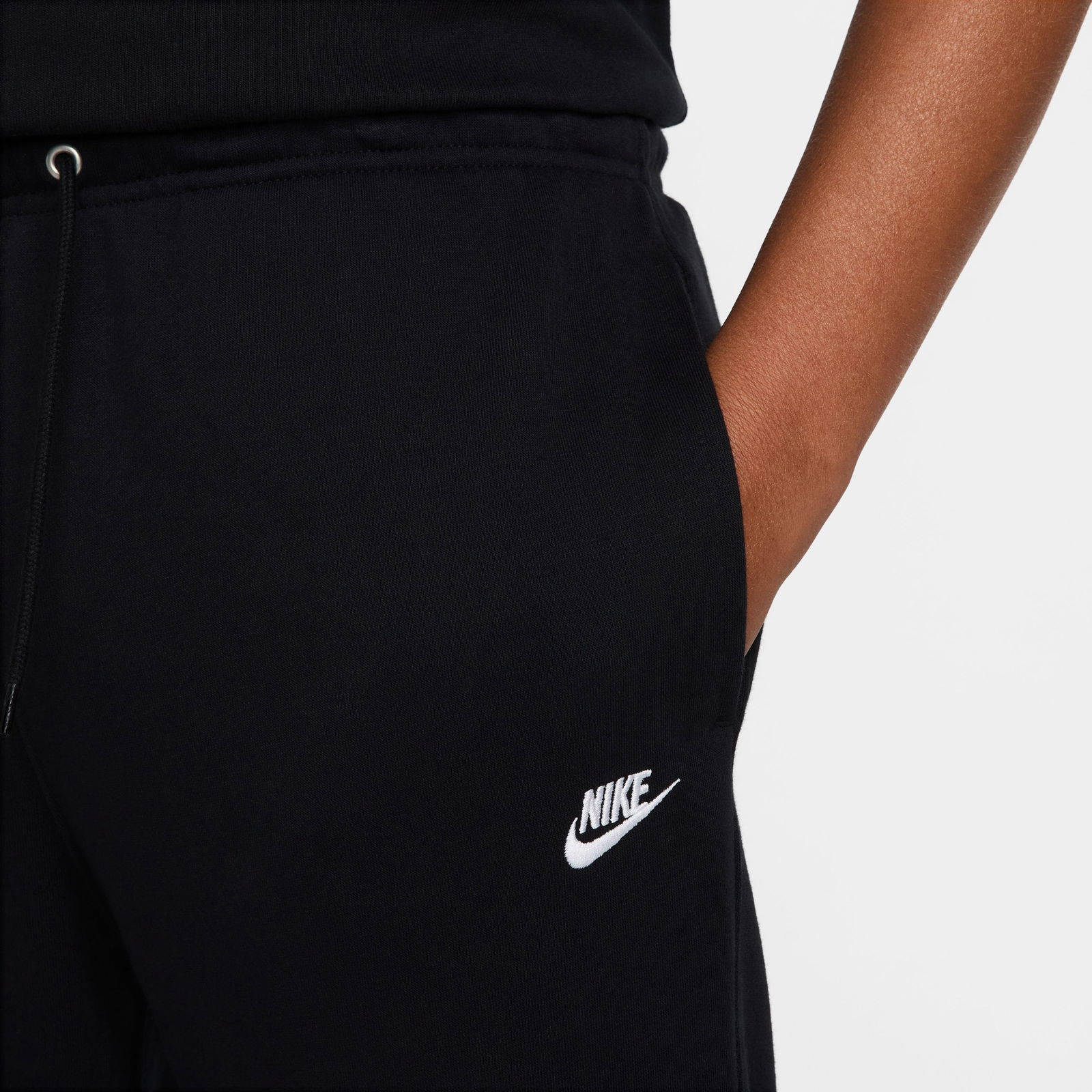 Nike Club Fit Erkek Siyah Eşofman Altı