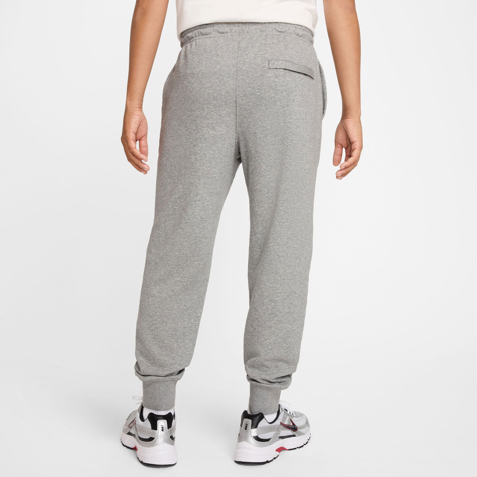 Nike Club Fit Erkek Gri Eşofman Altı