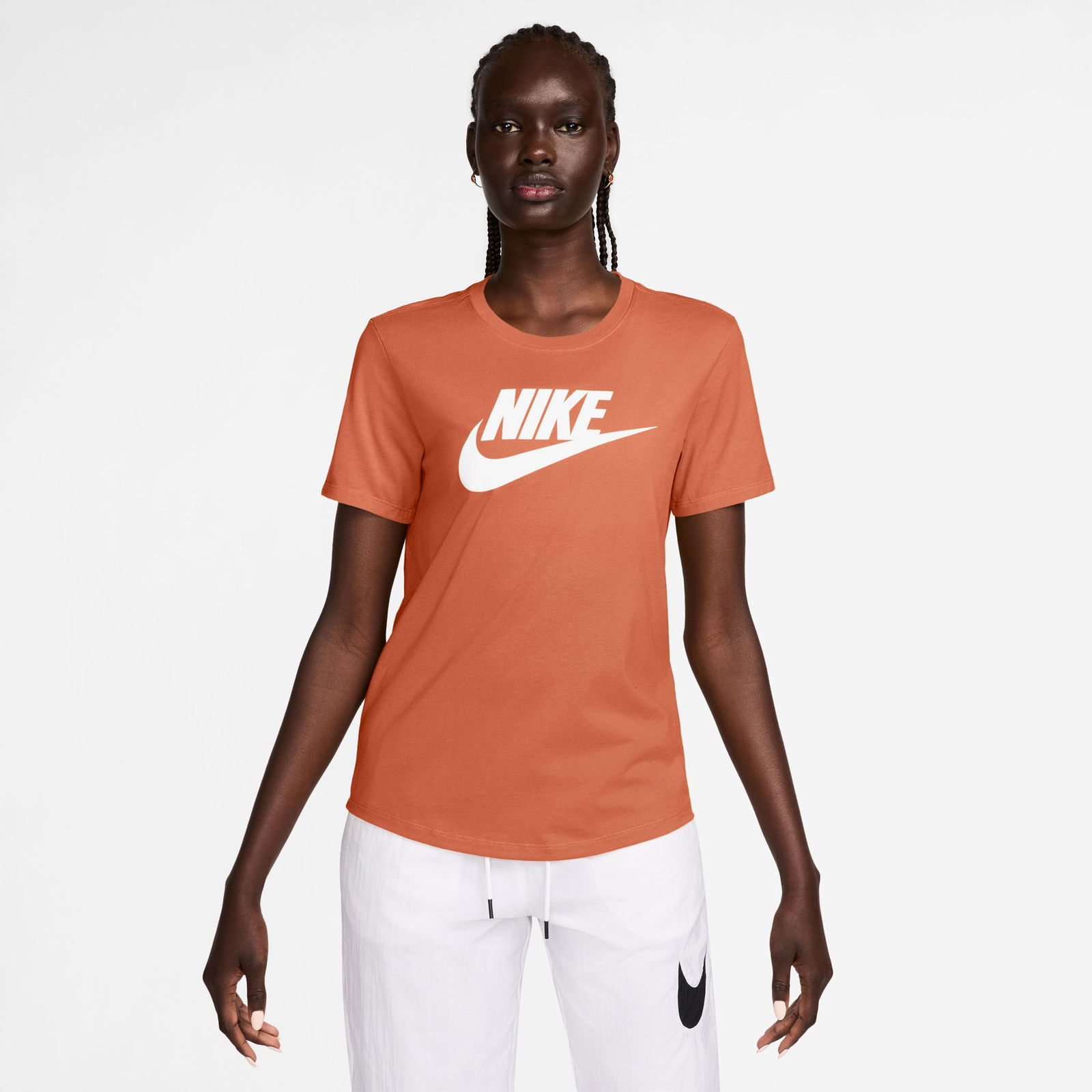 Nike Sportswear Club Essentials Kadın Turuncu T-Shirt