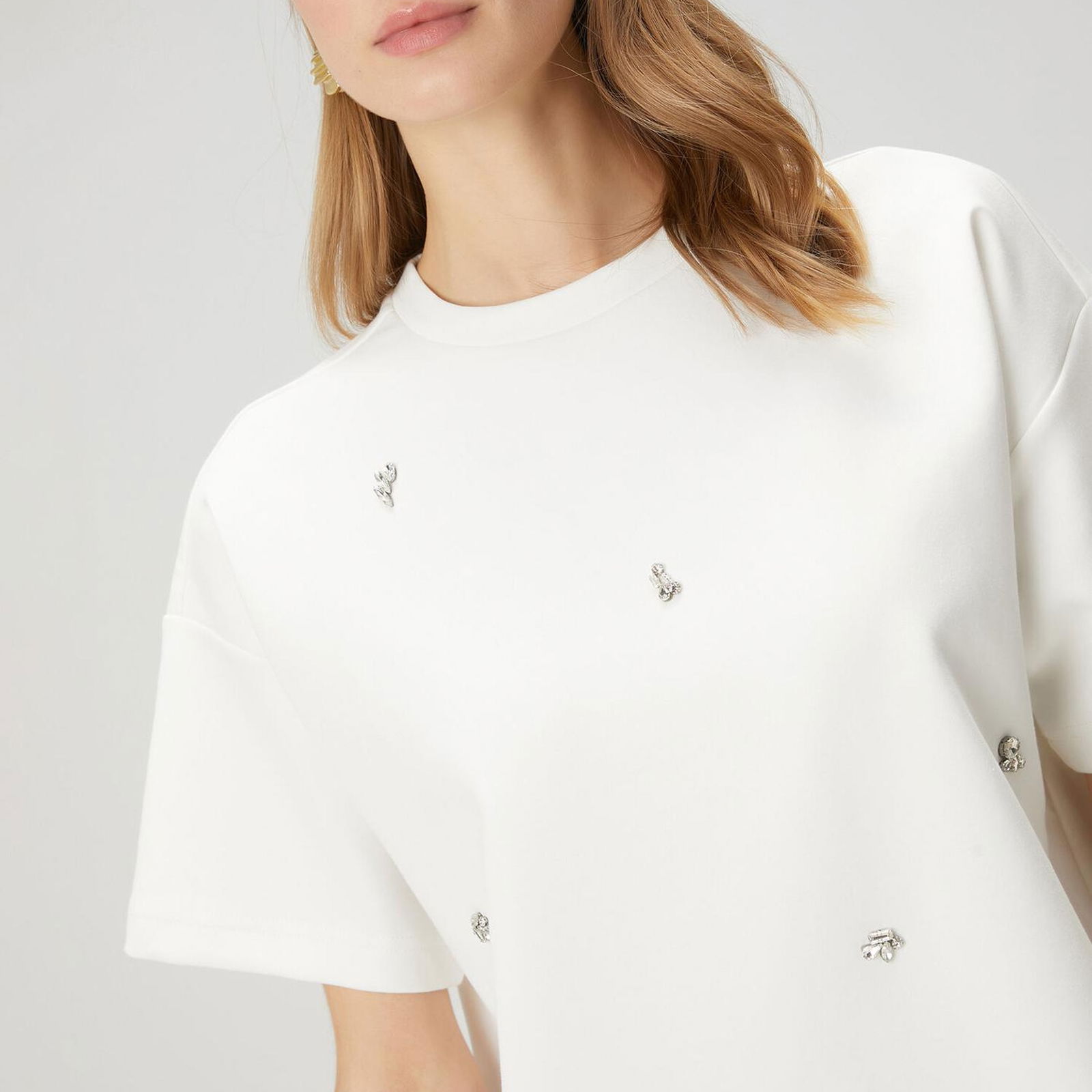 Beymen Club Kadin Oversize Beyaz İşlemeli Mini Elbise