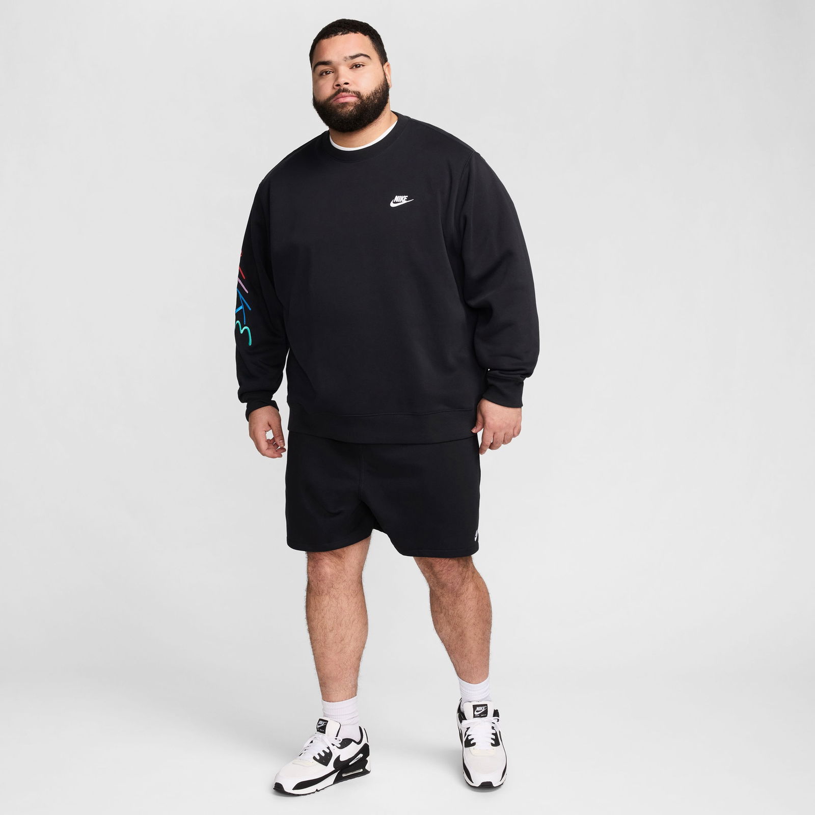 Nike Club Flow Erkek Siyah Şort
