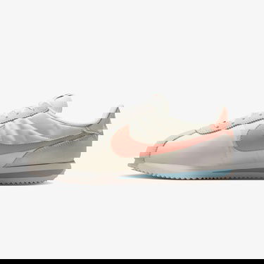  Nike Cortez Kadın Beyaz Spor Ayakkabı