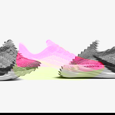  Nike Pegasus Plus Kadın Pembe Koşu Ayakkabısı