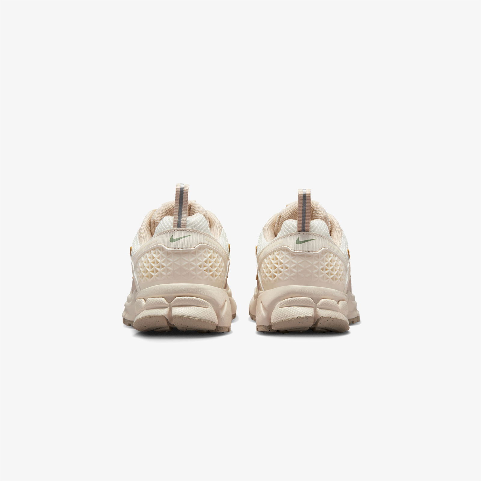 Nike Vomero 5 Genç Çocuk Bej Spor Ayakkabı