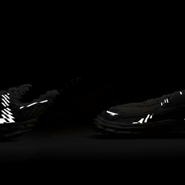  Nike Vomero 5 Genç Çocuk Bej Spor Ayakkabı