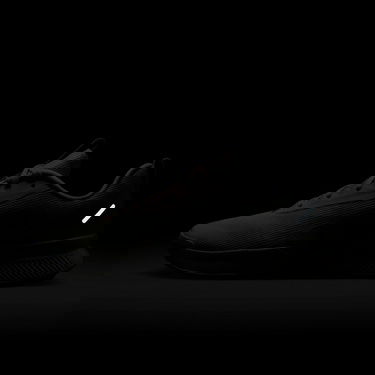  Nike Juniper Trail 3 Kadın Beyaz Koşu Ayakkabısı