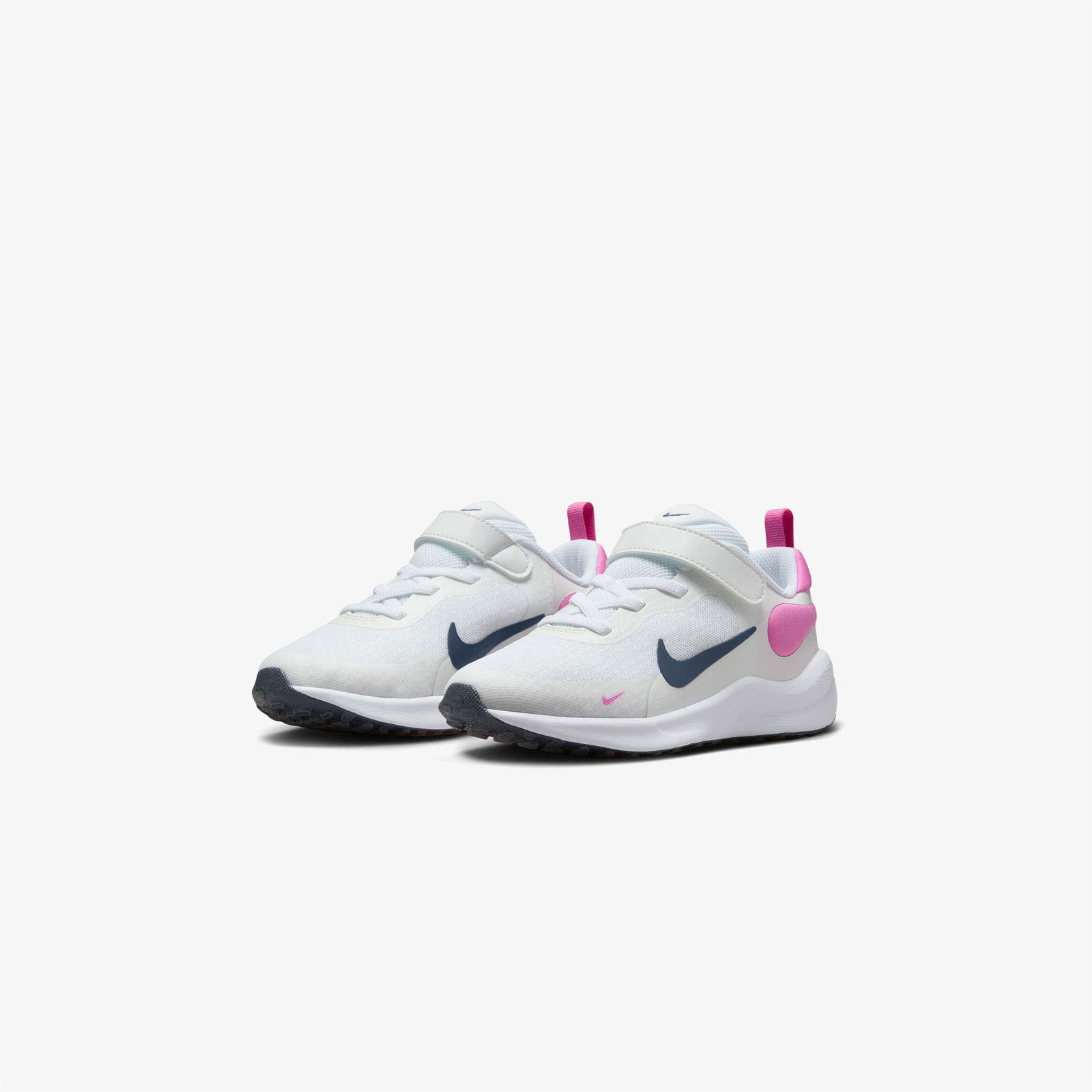 Nike Revolution 7 Çocuk Beyaz Spor Ayakkabı