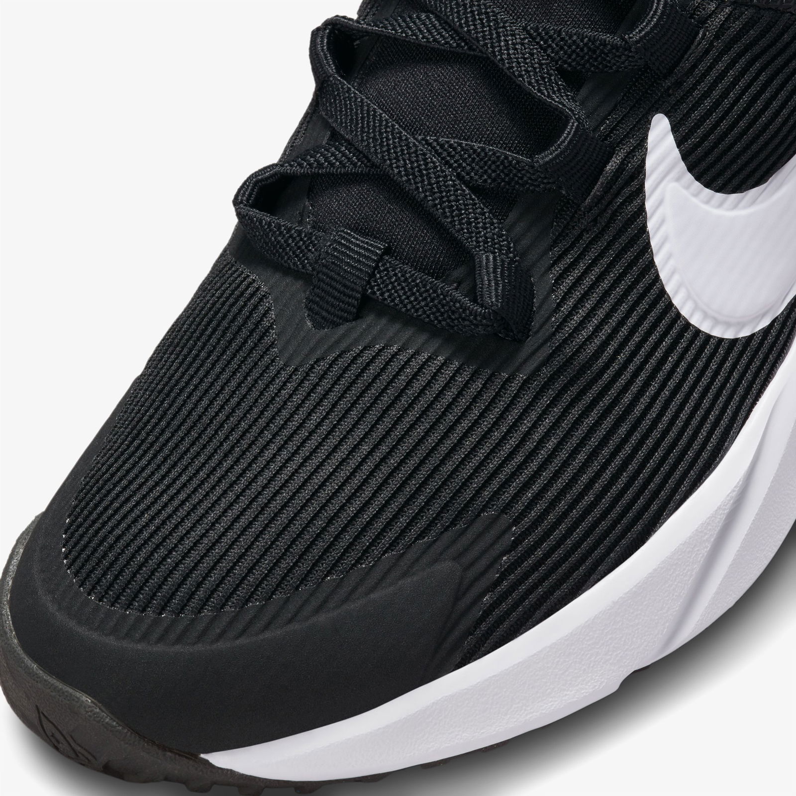 Nike Star Runner 4 Çocuk Siyah Spor Ayakkabı