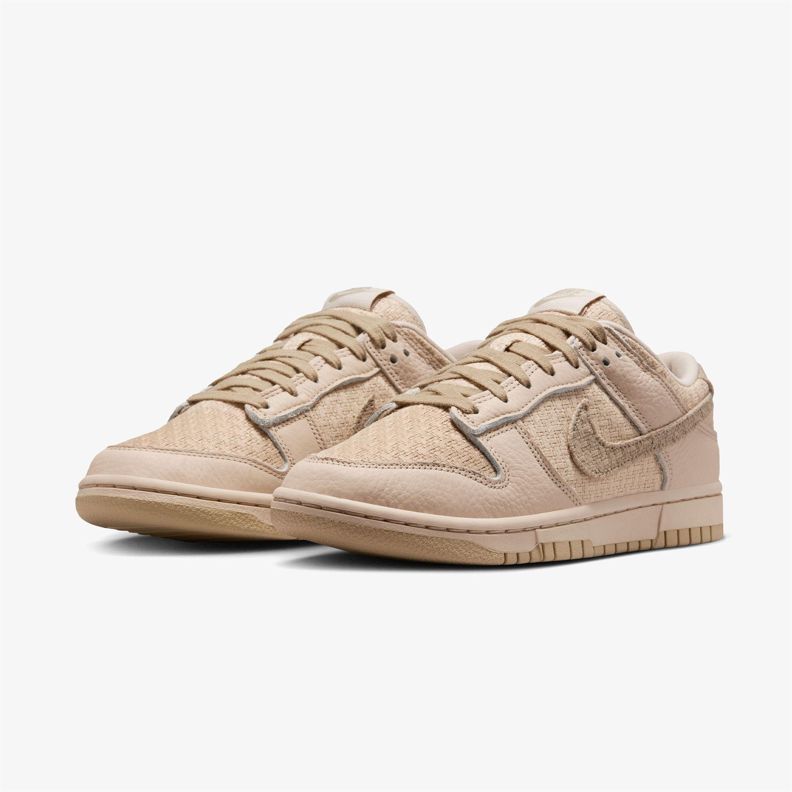 Nike Dunk Low Kadın Beyaz Spor Ayakkabı