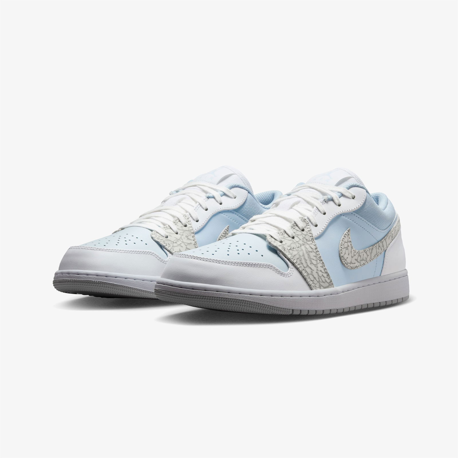 Jordan Air 1 Low SE Erkek Mavi Spor Ayakkabı
