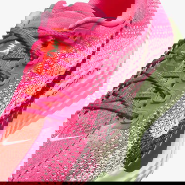  Nike Pegasus Plus Kadın Pembe Koşu Ayakkabısı