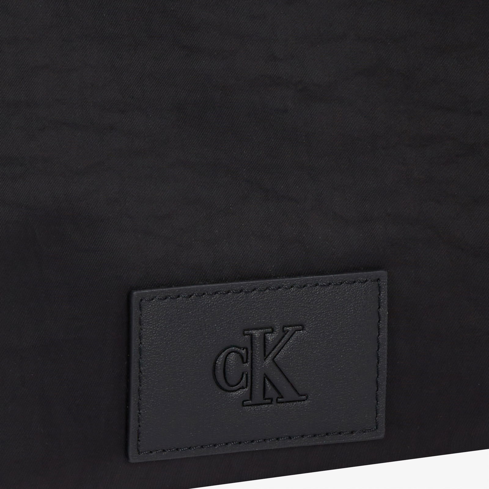 Calvin Klein Metro Nylon Conv Weekender Bp Ny Erkek Siyah Seyahat Çantası