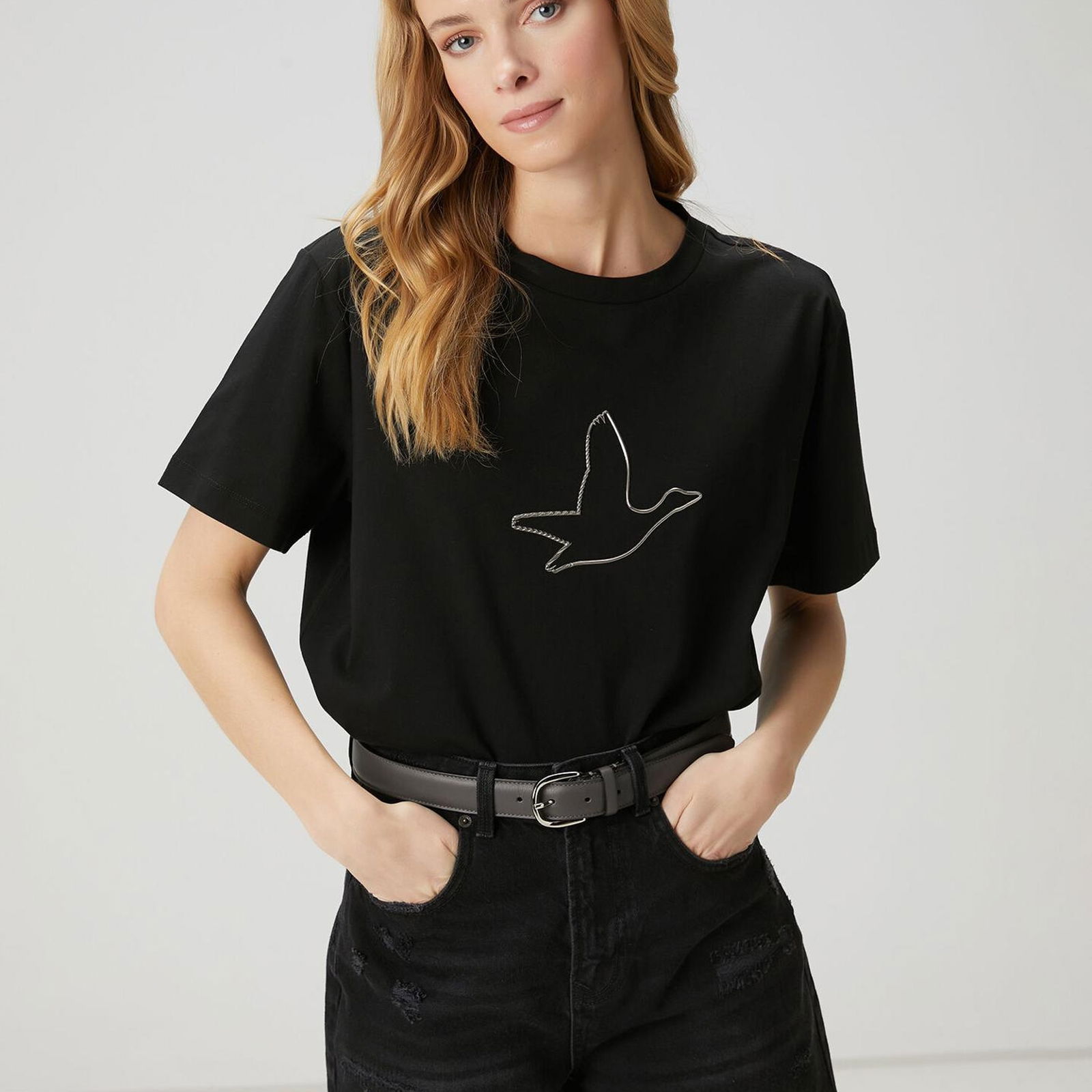 Beymen Club Kadin Siyah Metalik Logo Detaylı T-shirt