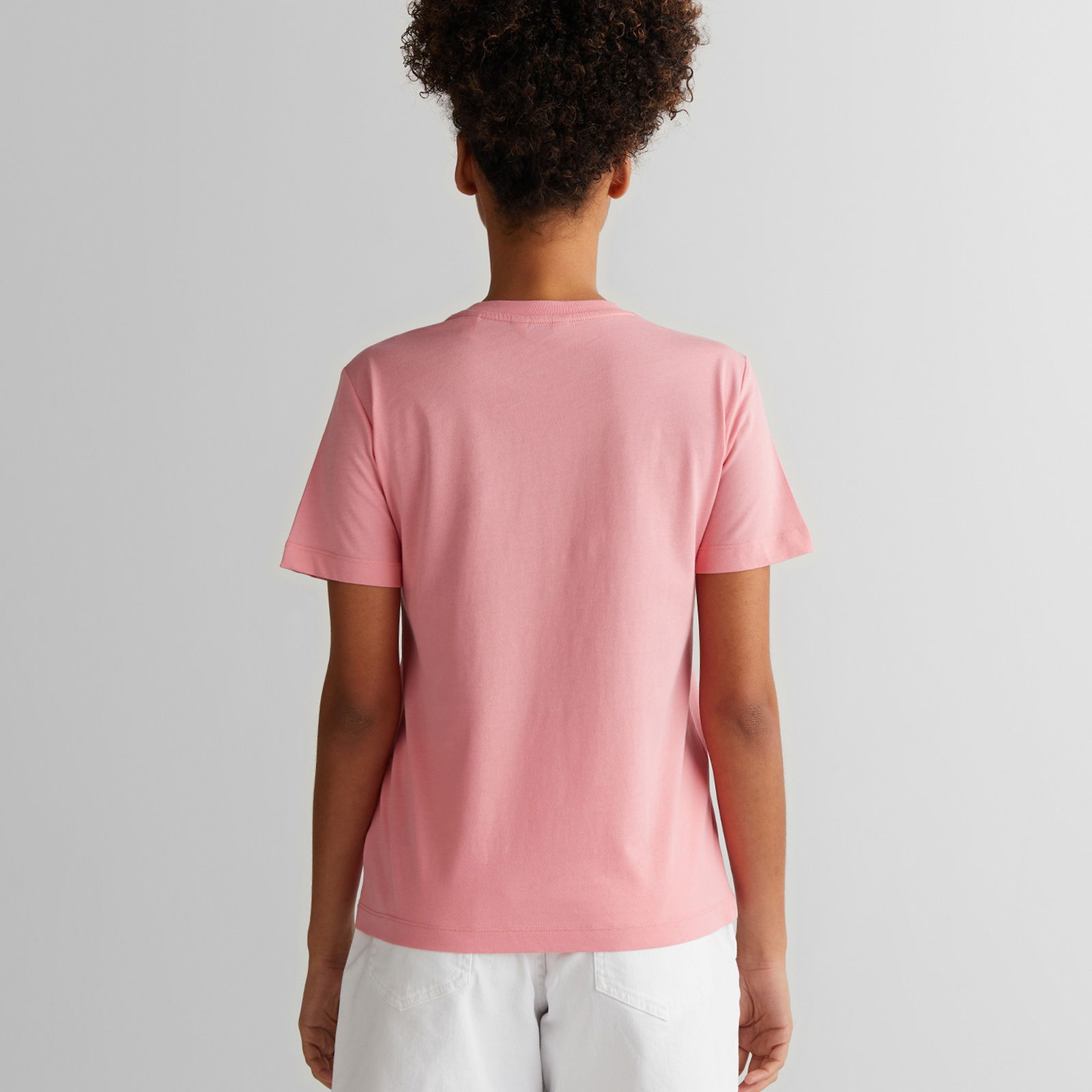 GANT Kadın Pembe Regular Fit Bisiklet Yaka T-Shirt