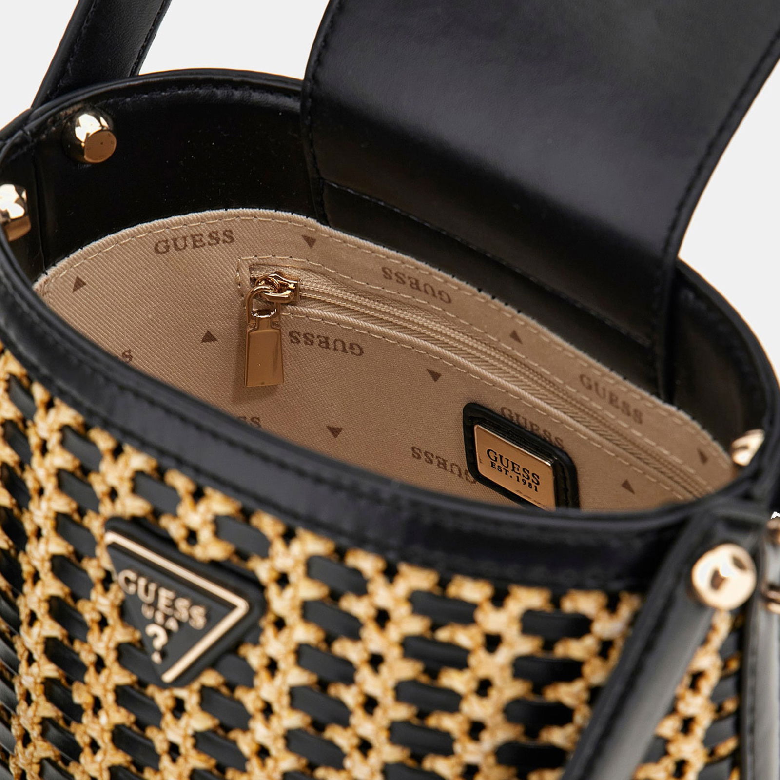 Guess Atalia Crossbody Buc  Kadın Siyah Çapraz Askılı Çanta